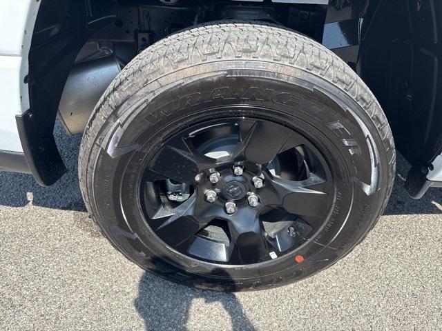 new 2025 Ram 1500 car, priced at $41,997