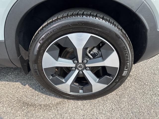 used 2024 Volvo XC40 car, priced at $32,500