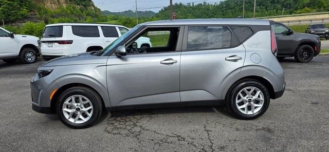 used 2024 Kia Soul car, priced at $18,996