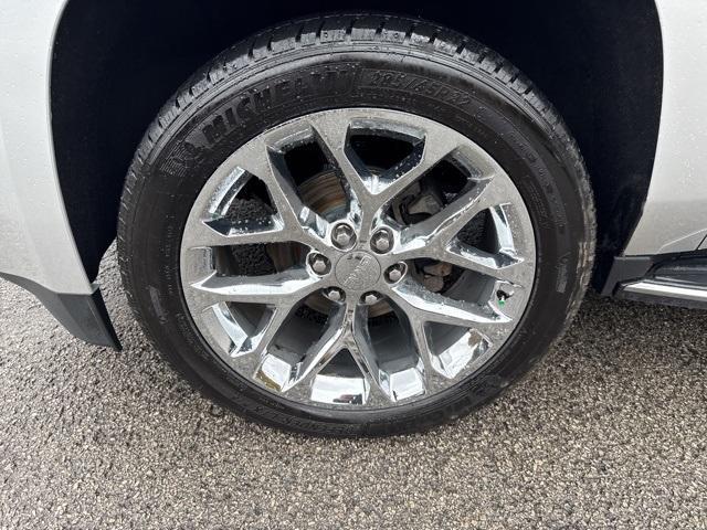 used 2018 GMC Yukon car, priced at $29,564