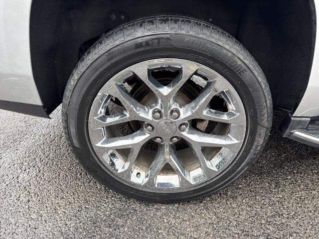 used 2018 GMC Yukon car, priced at $29,564