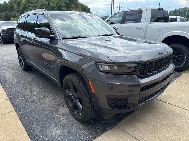 used 2025 Jeep Grand Cherokee L car, priced at $38,996