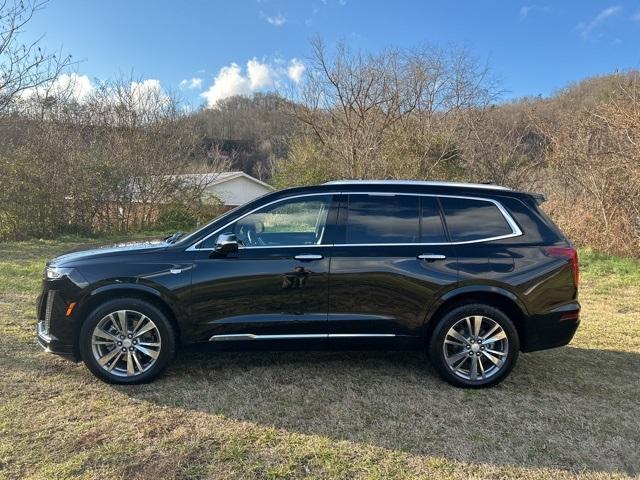 used 2024 Cadillac XT6 car, priced at $49,996