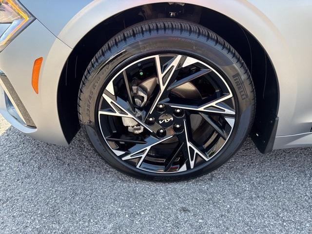 used 2025 Kia K5 car, priced at $28,996