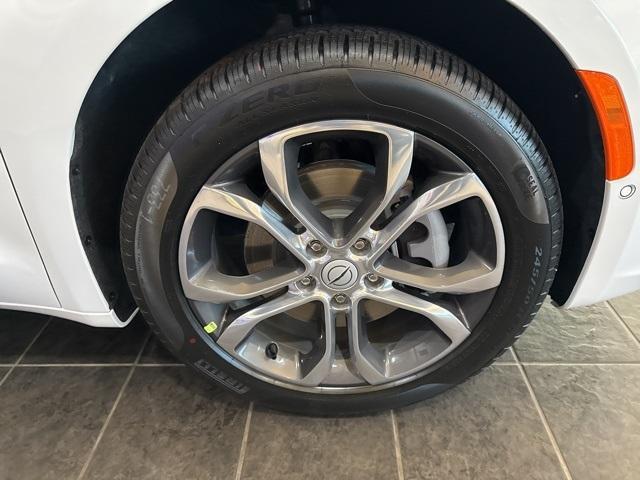 new 2026 Chrysler Pacifica car, priced at $51,997