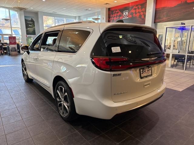 new 2026 Chrysler Pacifica car, priced at $51,997