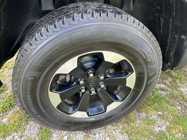 used 2021 Ram 1500 car, priced at $39,995