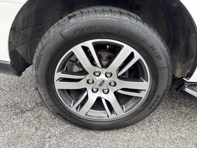 used 2022 Ford Expedition car, priced at $38,996