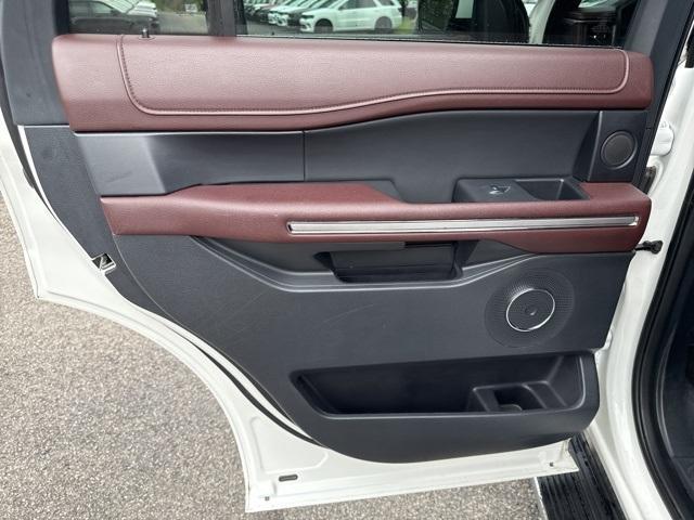 used 2022 Ford Expedition car, priced at $38,996