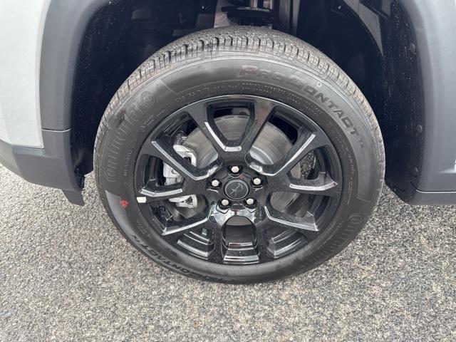 new 2025 Jeep Compass car, priced at $28,997