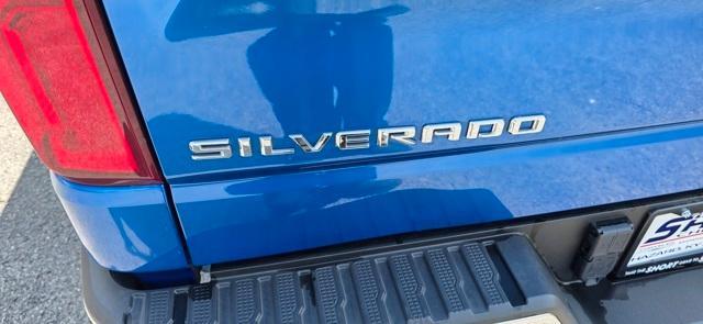used 2022 Chevrolet Silverado 1500 car, priced at $45,996