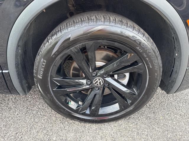 used 2024 Volkswagen Tiguan car, priced at $30,500