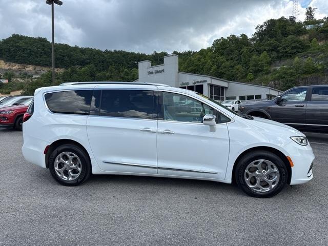 used 2021 Chrysler Pacifica car, priced at $31,997