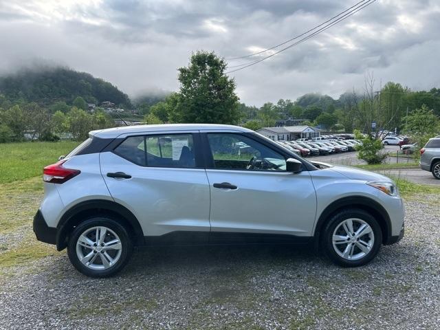 used 2020 Nissan Kicks car, priced at $12,996