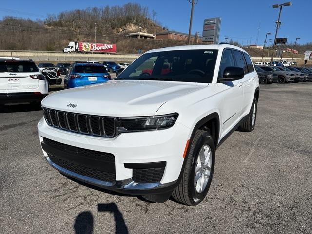 new 2025 Jeep Grand Cherokee L car, priced at $37,597