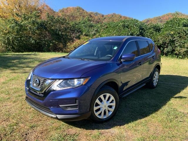 used 2017 Nissan Rogue car, priced at $13,996