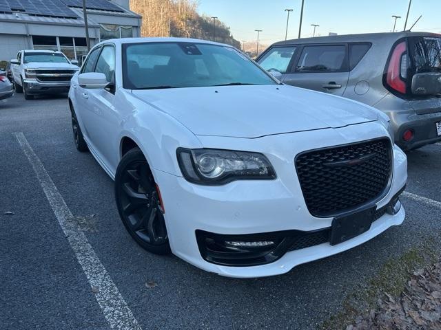 used 2022 Chrysler 300 car, priced at $25,996