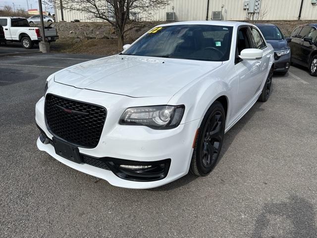 used 2022 Chrysler 300 car, priced at $25,996