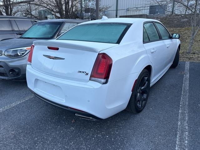 used 2022 Chrysler 300 car, priced at $25,996