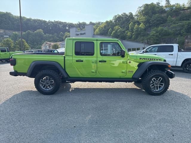 new 2025 Jeep Gladiator car, priced at $52,197