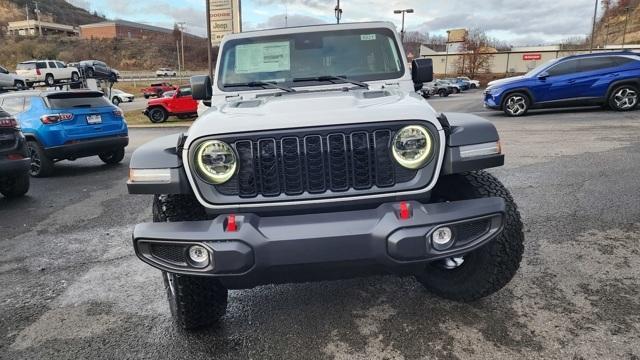 new 2025 Jeep Wrangler car, priced at $51,697