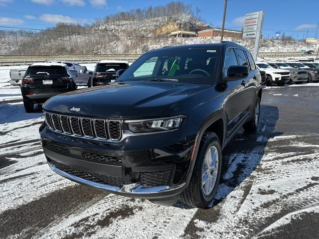 new 2025 Jeep Grand Cherokee L car, priced at $39,697