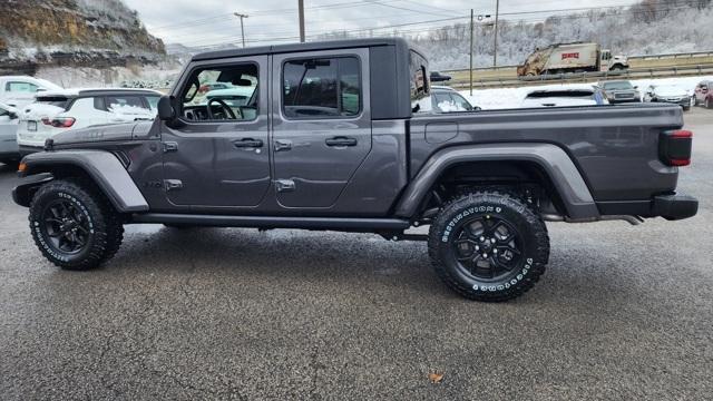 new 2025 Jeep Gladiator car, priced at $44,597