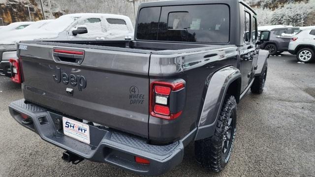 new 2025 Jeep Gladiator car, priced at $44,997