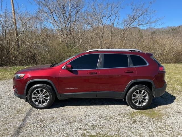 used 2019 Jeep Cherokee car, priced at $15,996