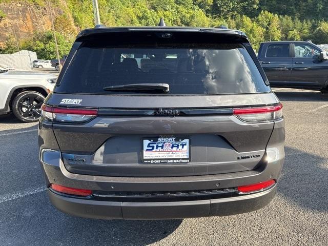 new 2025 Jeep Grand Cherokee car, priced at $47,997