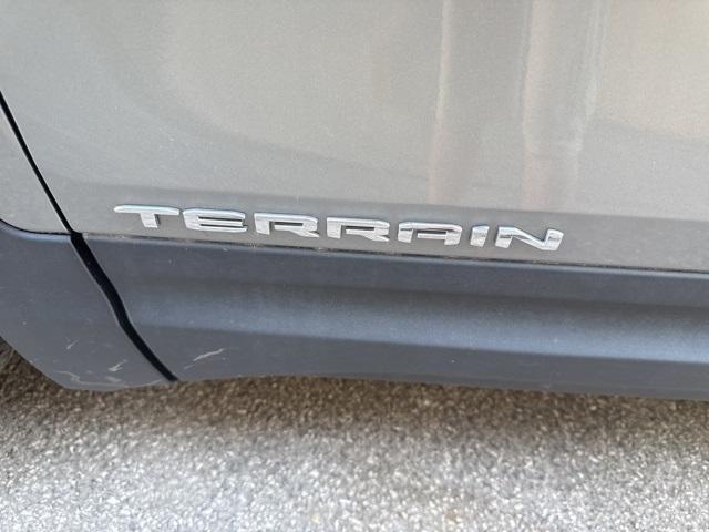 used 2024 GMC Terrain car, priced at $25,996