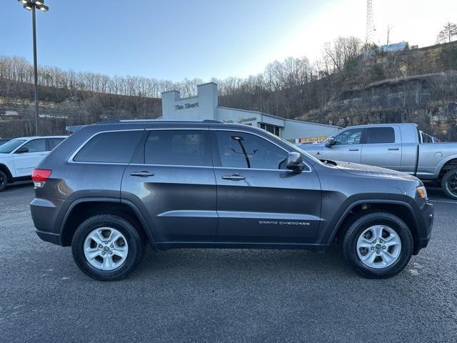 used 2016 Jeep Grand Cherokee car, priced at $12,996