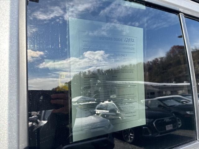 used 2015 Jeep Wrangler Unlimited car, priced at $21,300