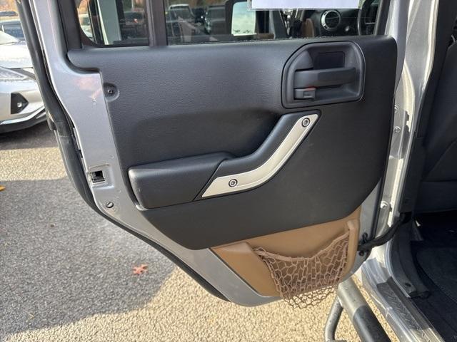 used 2015 Jeep Wrangler Unlimited car, priced at $21,300