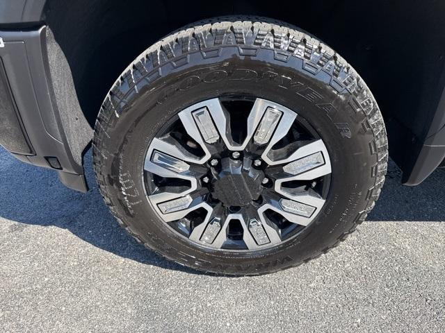 used 2024 GMC Sierra 2500 car, priced at $77,500