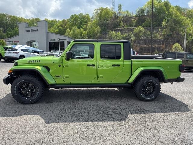 new 2025 Jeep Gladiator car, priced at $43,997