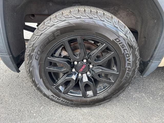 used 2022 GMC Sierra 1500 car, priced at $43,996