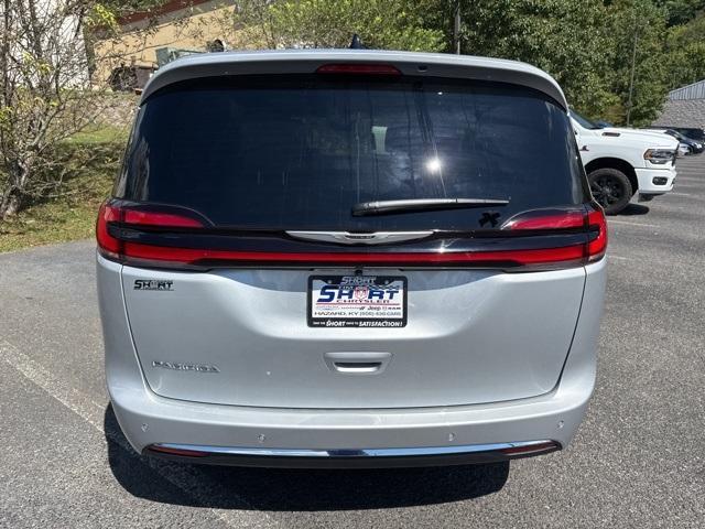 new 2026 Chrysler Pacifica car, priced at $39,997