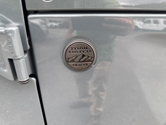 new 2025 Jeep Wrangler car, priced at $34,800