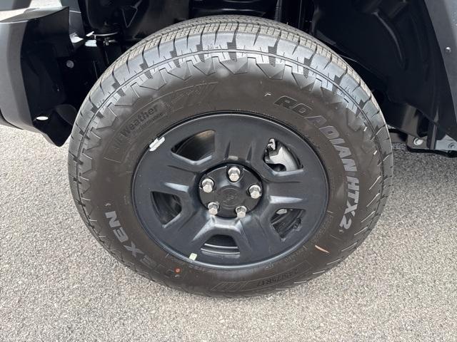 new 2025 Jeep Wrangler car, priced at $34,800