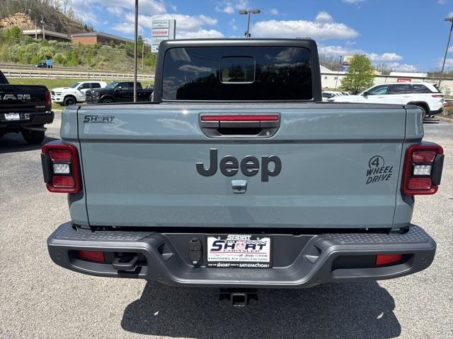 new 2025 Jeep Gladiator car, priced at $43,997