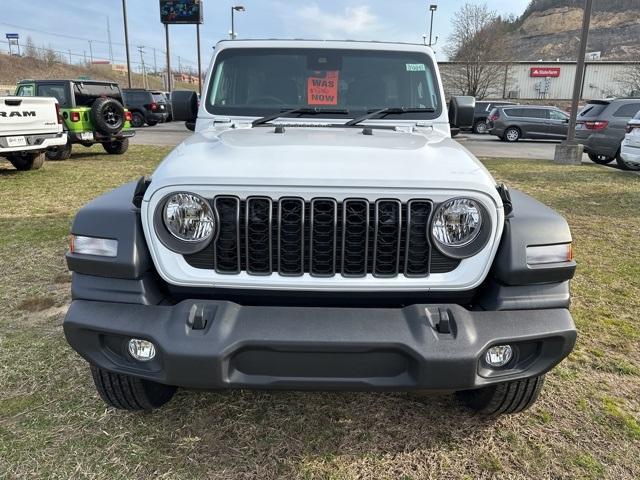 new 2025 Jeep Wrangler car, priced at $47,997