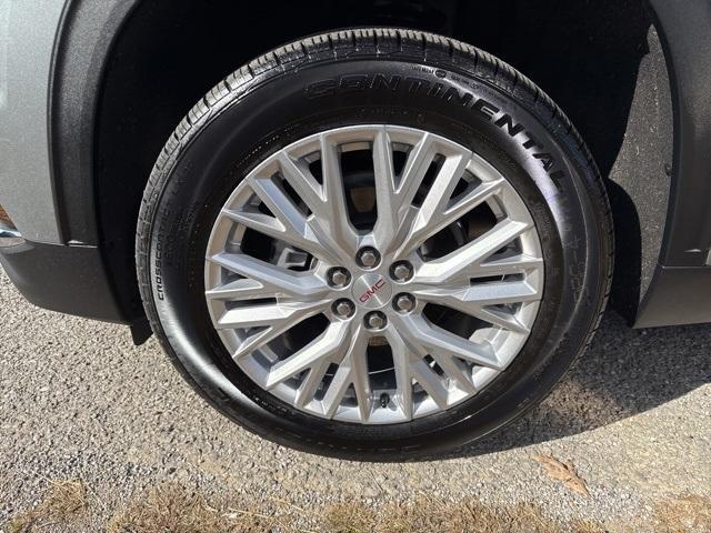 used 2026 GMC Acadia car, priced at $44,996