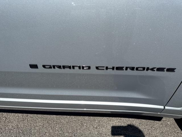 new 2025 Jeep Grand Cherokee L car, priced at $62,307