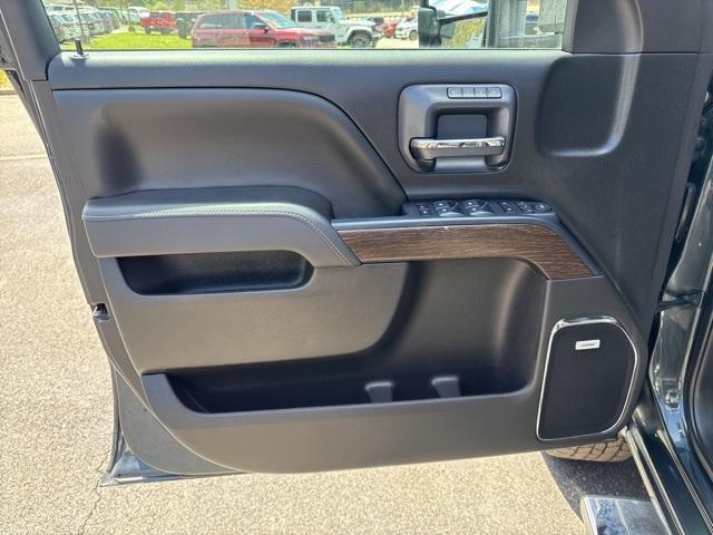 used 2018 GMC Sierra 2500 car, priced at $48,996