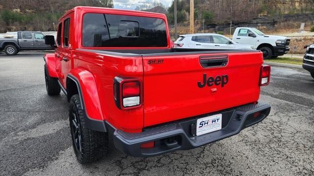 new 2025 Jeep Gladiator car, priced at $38,997