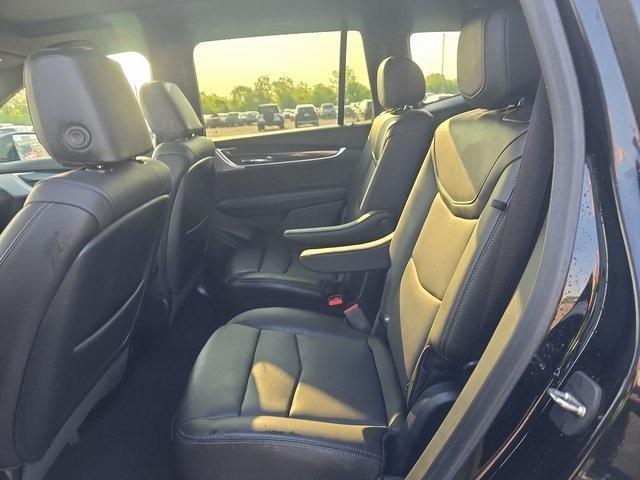 used 2023 Cadillac XT6 car, priced at $45,996