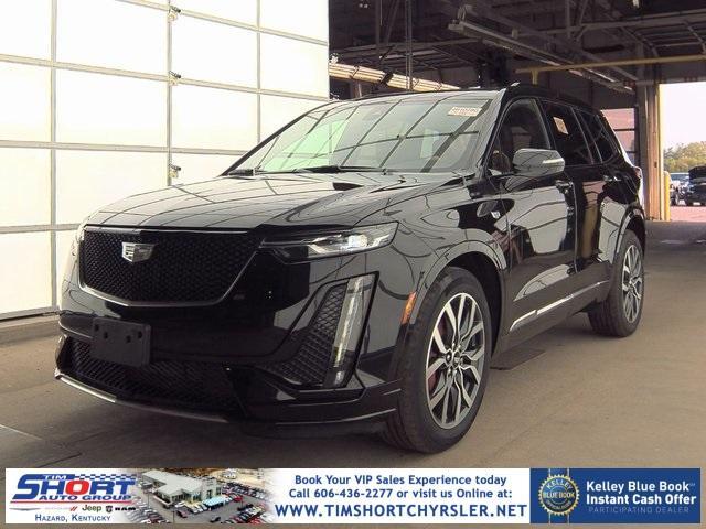 used 2023 Cadillac XT6 car, priced at $45,996