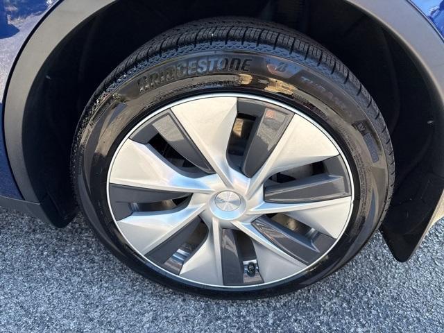 used 2021 Tesla Model Y car, priced at $27,996