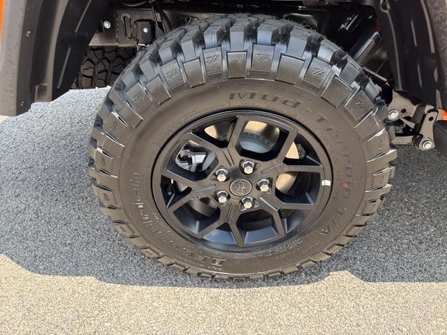 new 2025 Jeep Gladiator car, priced at $43,788